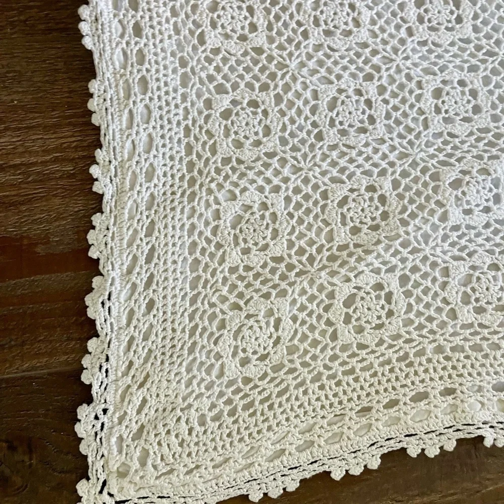 White Crochet Throw Pillows 20/34 inches